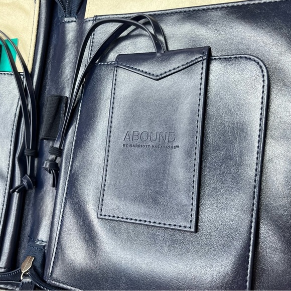 Abound by Marriott Canvas/Leather Concierge Organizer Folder Binder-Navy/Cream - Picture 6 of 10